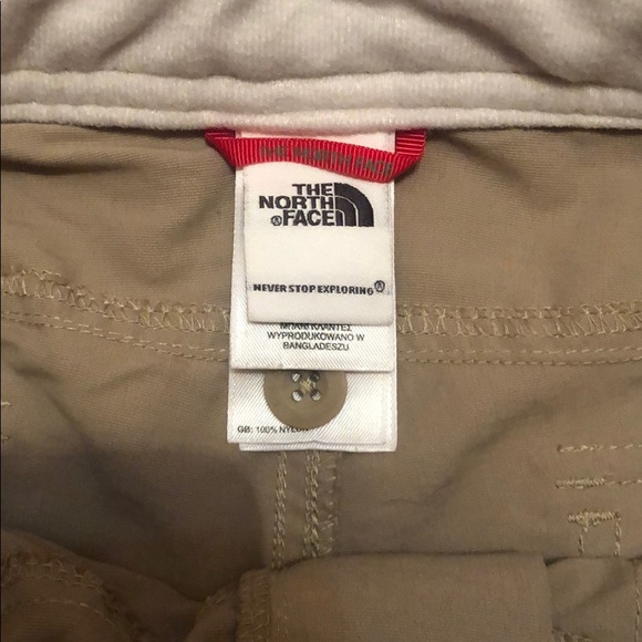 The North Face Shorts - Picture 3 of 4